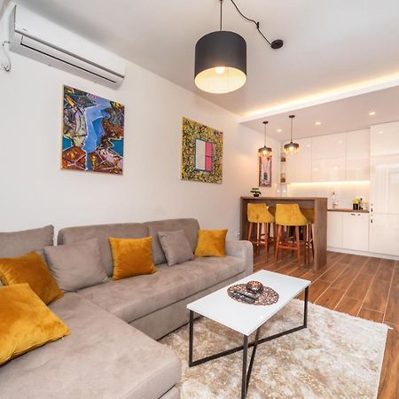 Accordion Apartment Bar Luaran gambar