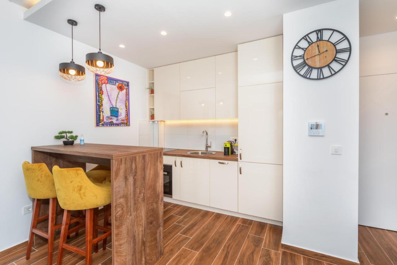 Accordion Apartment Bar Luaran gambar