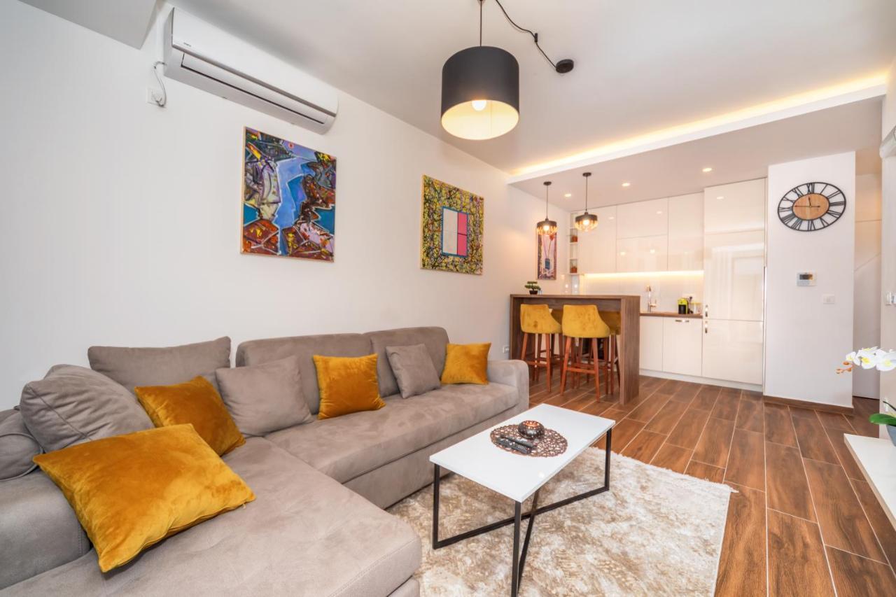 Accordion Apartment Bar Luaran gambar